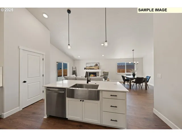 $359,900 | 579 Arthur Street, Umatilla, OR 97882