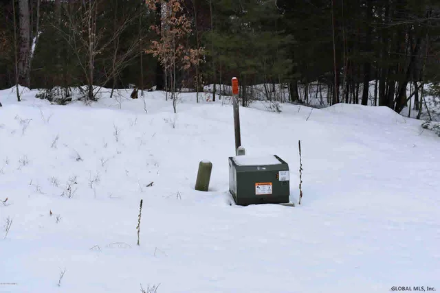 $39,500 | 34 Carriage Road, Chestertown, NY 12817