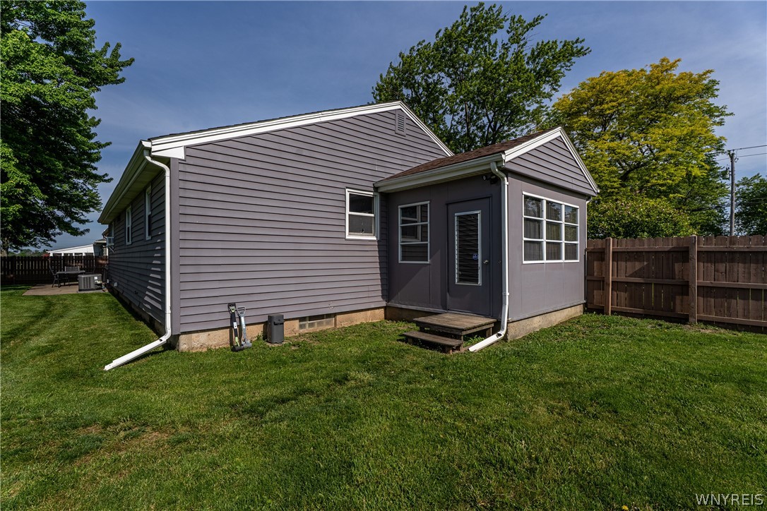 3174 Lockport Road Wheatfield, NY 14132 - Photo 41 of 41