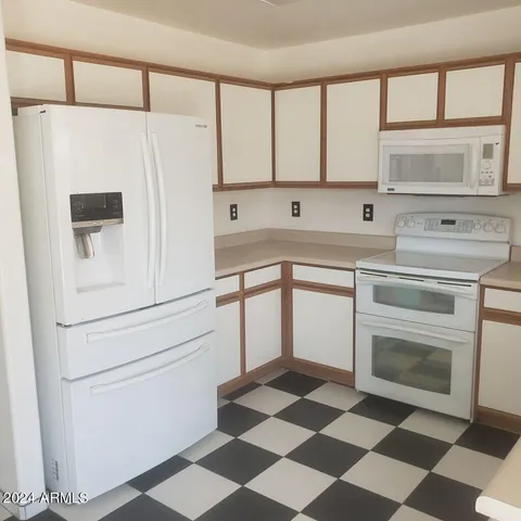 $2,295 | 14911 West Acapulco Lane, Surprise, AZ 85379