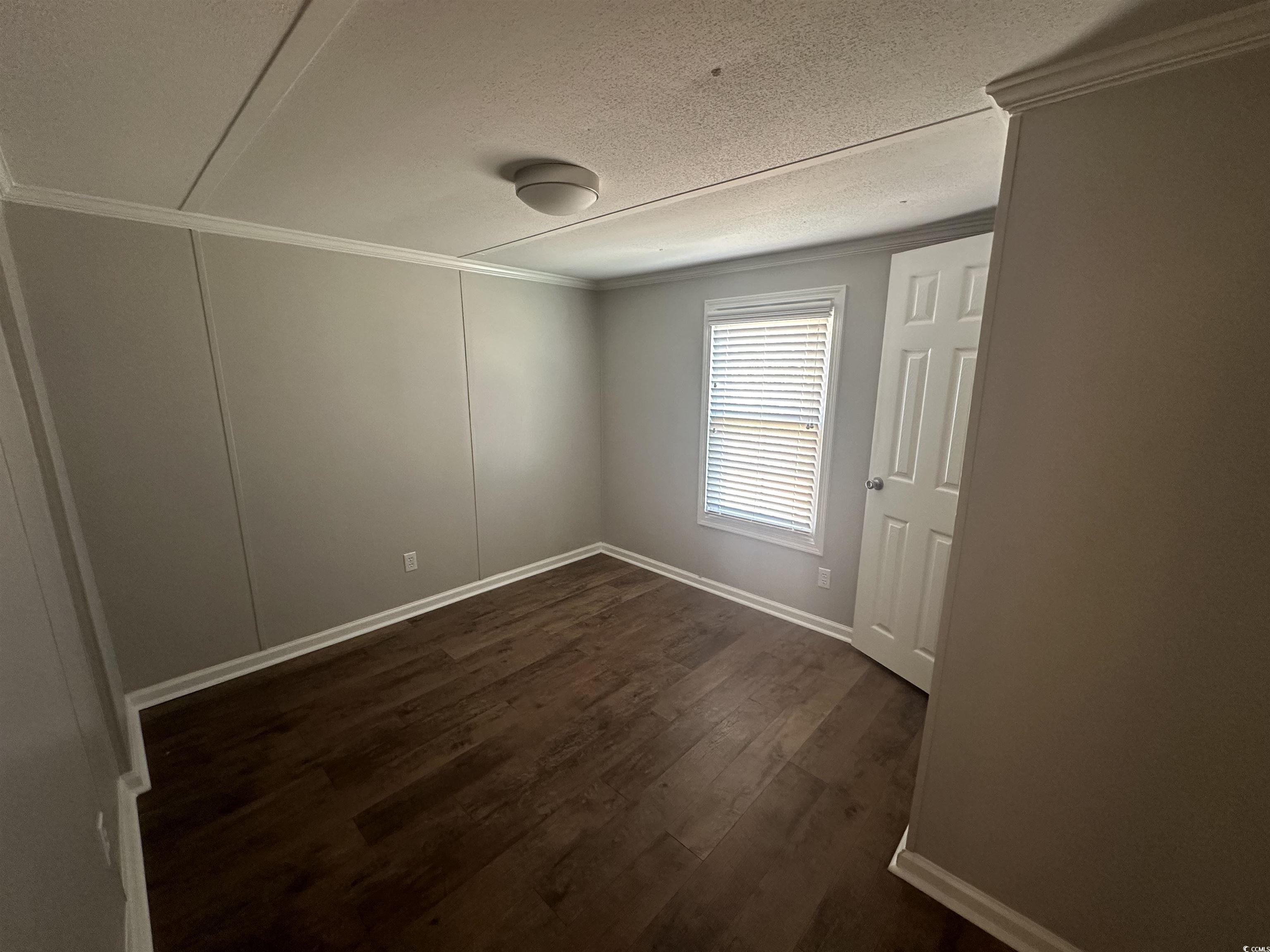1401 Charles Drive Manning, SC 29102 - Photo 2 of 27