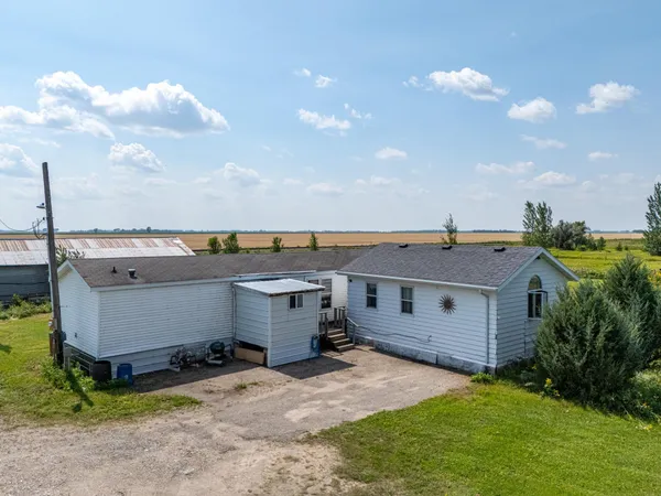 $82,500 | 28765 State Highway 9, Crookston, MN 56716