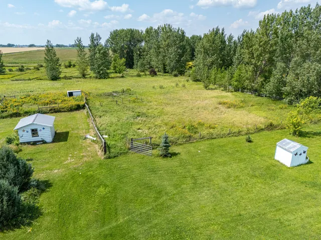 $91,000 | 28765 State Highway 9, Crookston, MN 56716