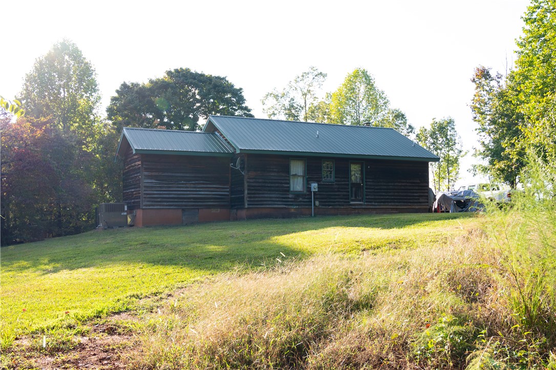 382 Crowe Creek Road Six Mile, SC 29682 - Photo 14 of 37