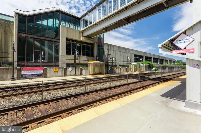 a view of porch with patio