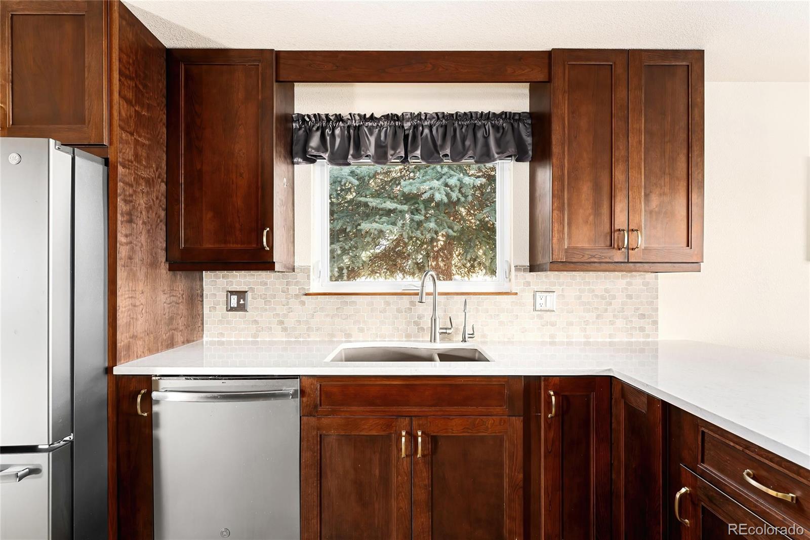 750 Old Stone Drive Highlands Ranch, CO 80126 - Photo 14 of 50