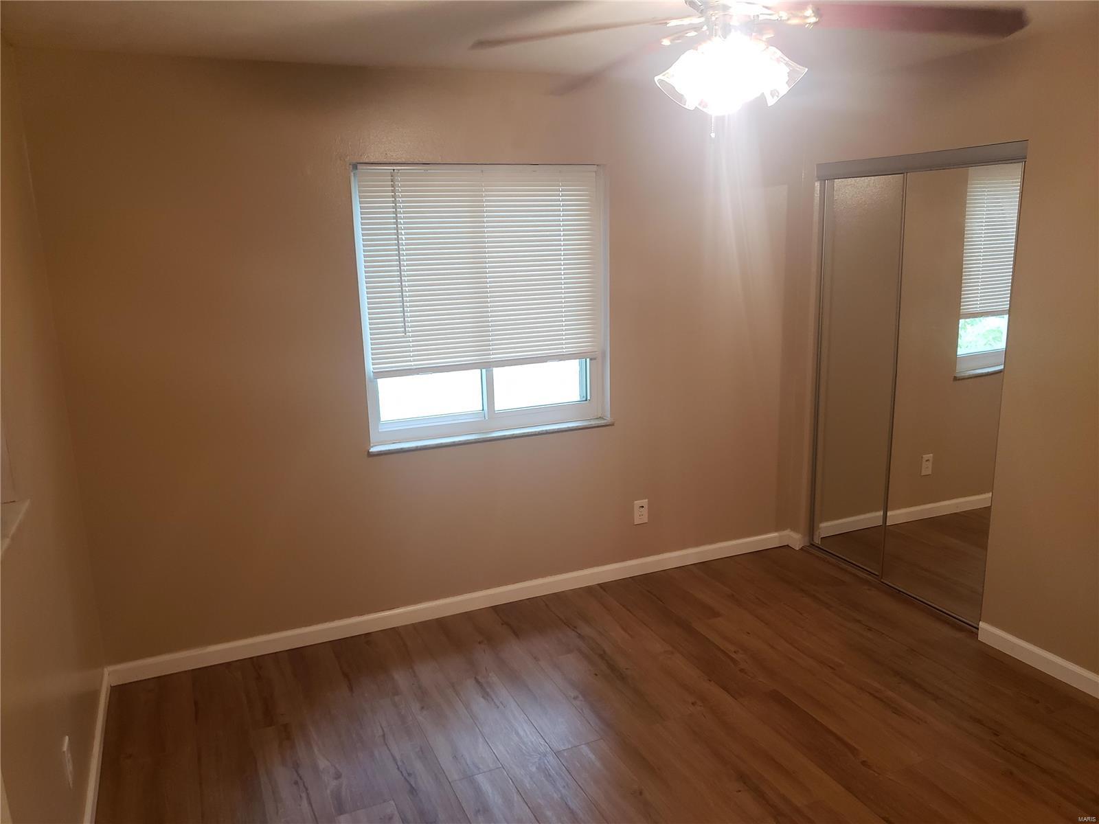 12037 Larimore Road St. Louis, MO 63138 - Photo 12 of 34 Gallery Image 12