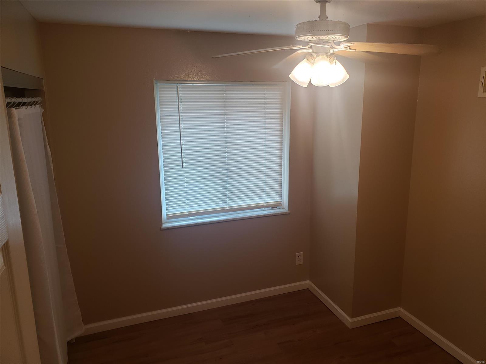 12037 Larimore Road St. Louis, MO 63138 - Photo 4 of 34 Gallery Image 4