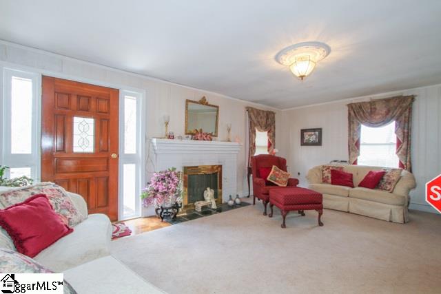 311 South Fishtrap Road Greenville, SC 29611 - Photo 4 of 32 Gallery Image 4