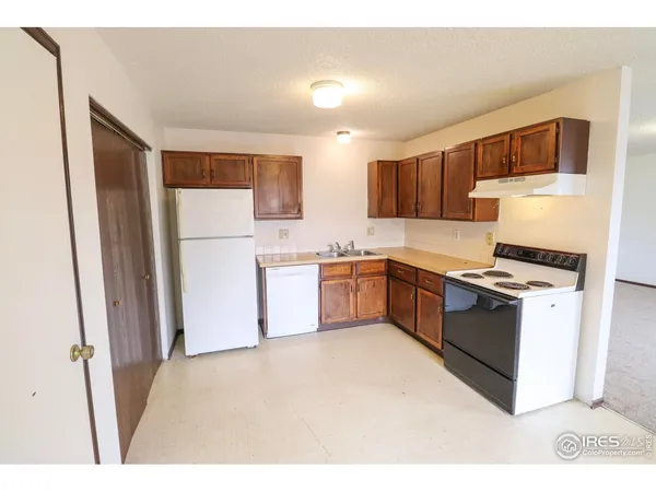 $1,375,000 | 102-114 Juniper Place, Loveland, CO 80538