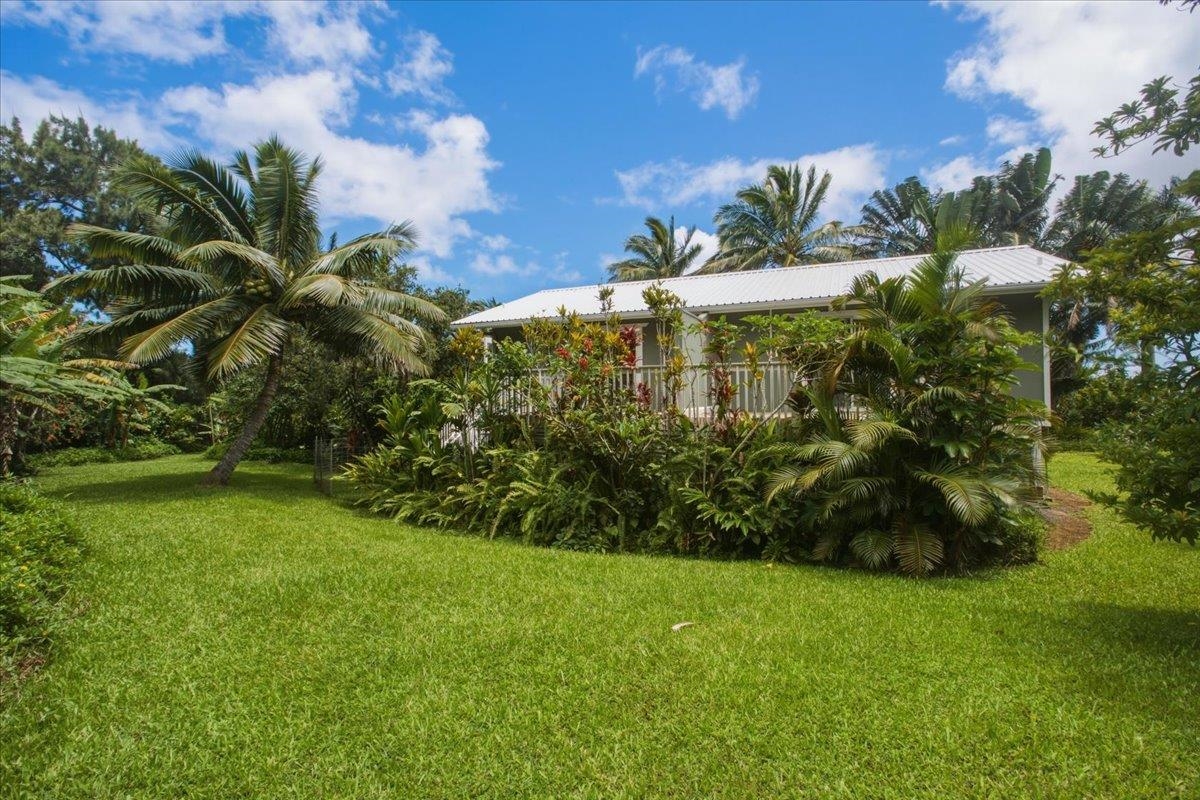 57 South Honokala Road, Unit A Haiku, HI 96708 - Photo 34 of 38 Gallery Image 34