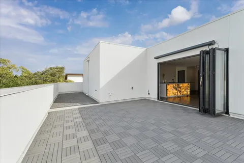 $3,150,000 | 2610 Westgrove Lane, Houston, TX 77027