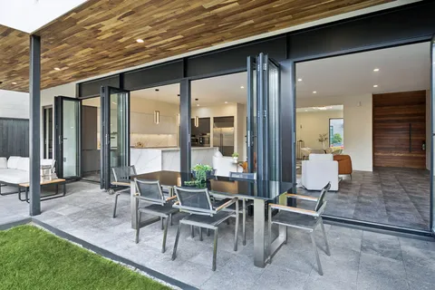 $3,150,000 | 2610 Westgrove Lane, Houston, TX 77027