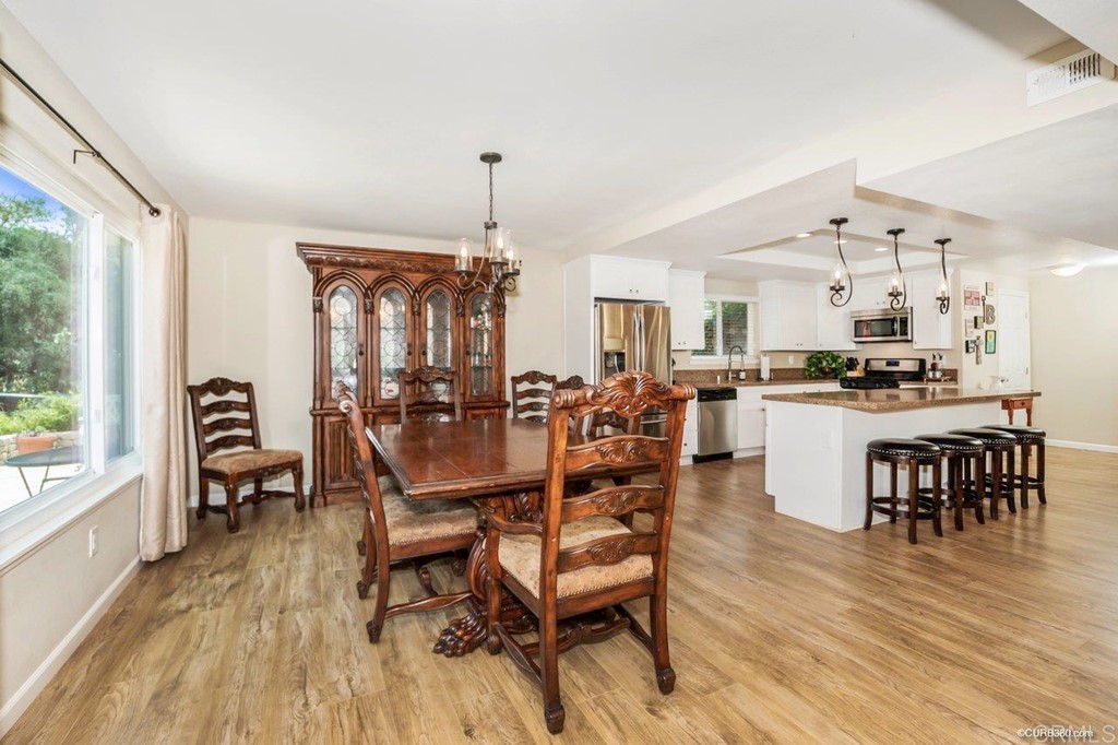 1240 South Grade Road Alpine, CA 91901 - Photo 9 of 28