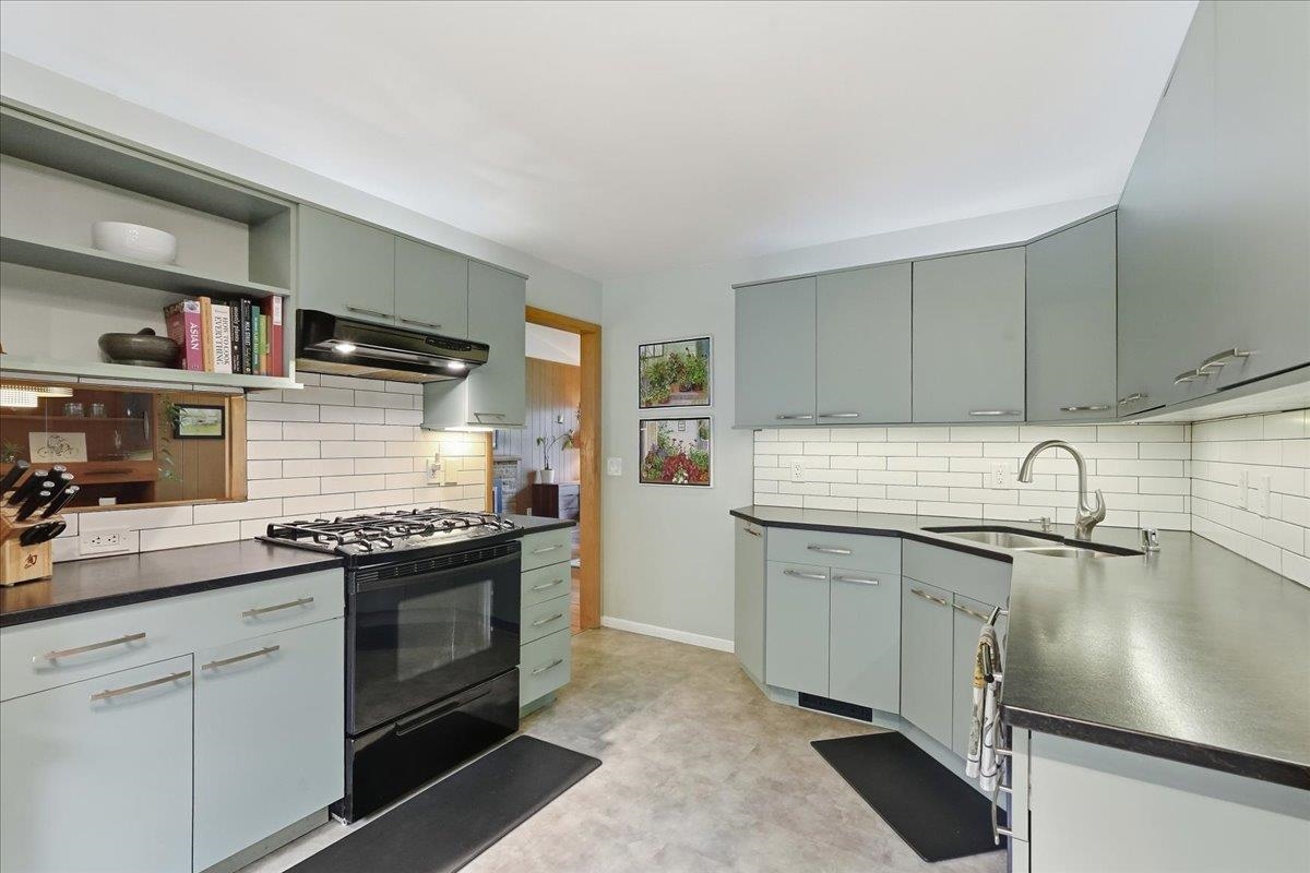 3303 Bluff Street Madison, WI 53705 - Photo 16 of 46 Gallery Image 16
