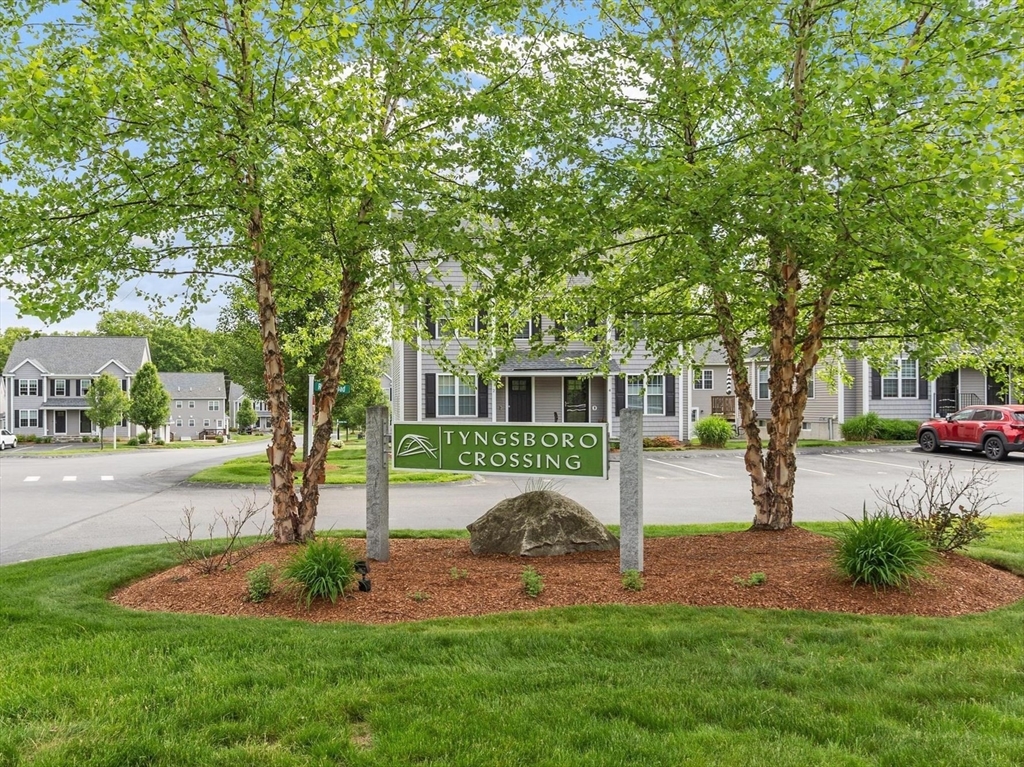 87 Riley Road, Unit 87 Tyngsborough, MA 01879 - Photo 2 of 28