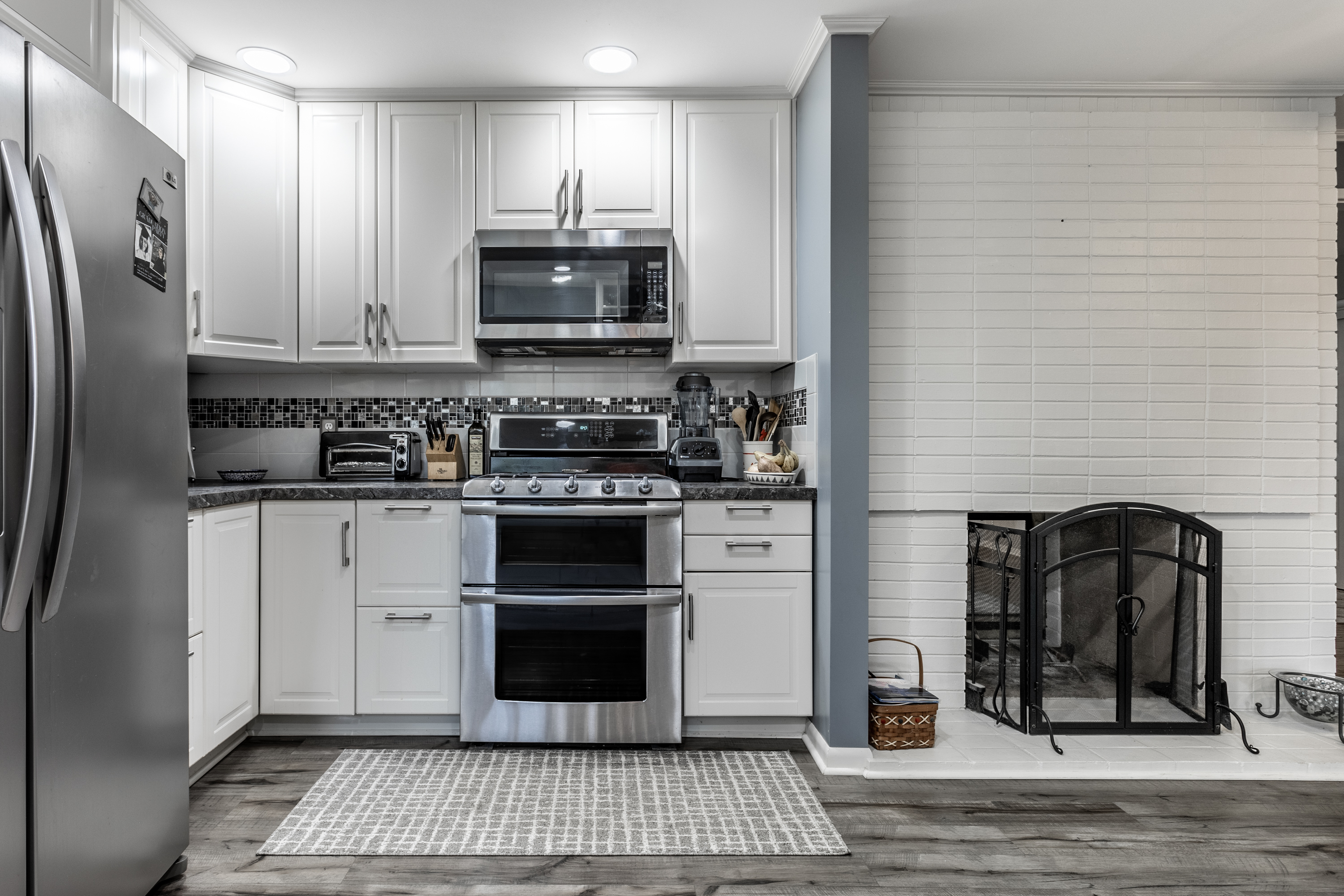7402 Graham Road Indianapolis, IN 46250 - Photo 15 of 33 Gallery Image 15