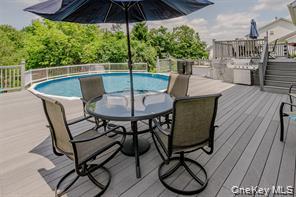 7 Valley Court Florida, NY 10921 - Photo 29 of 30 a table and chairs in a patio