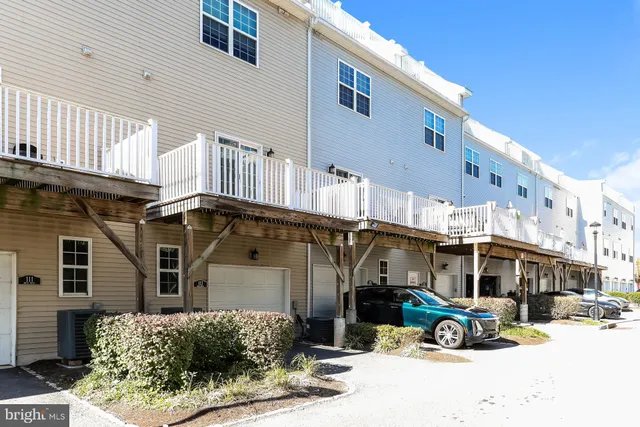 $3,300 | 113 Royal Mews, Bensalem, PA 19020