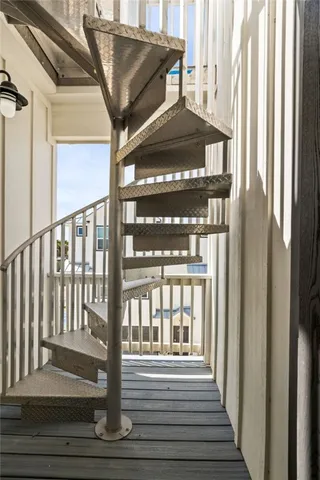 a view of an entryway of house