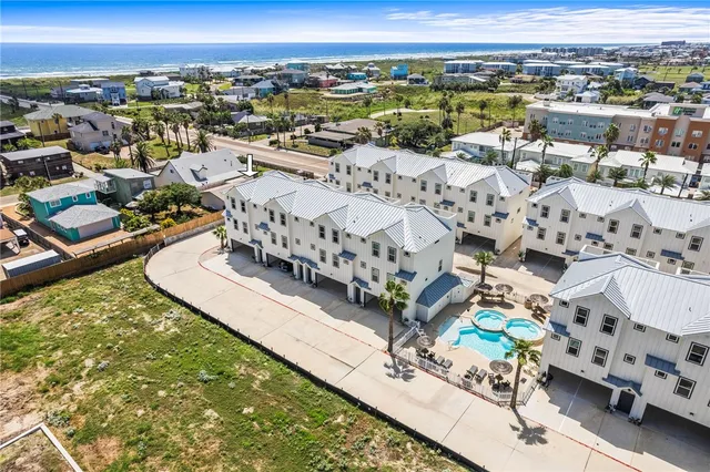 $899,000 | 603 East Avenue G, Unit 404, Port Aransas, TX 78373