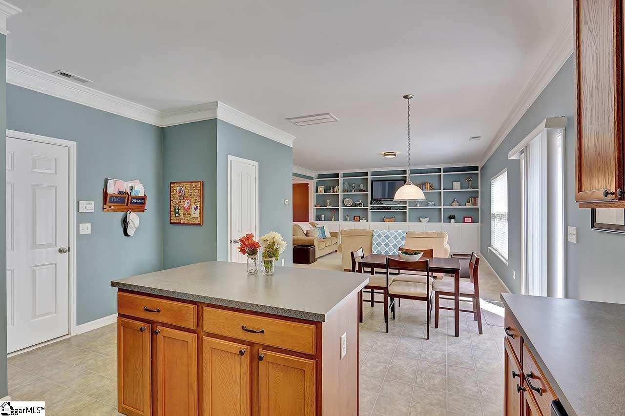 109 Groveview Trail Mauldin, SC 29662 - Photo 17 of 36 Gallery Image 17