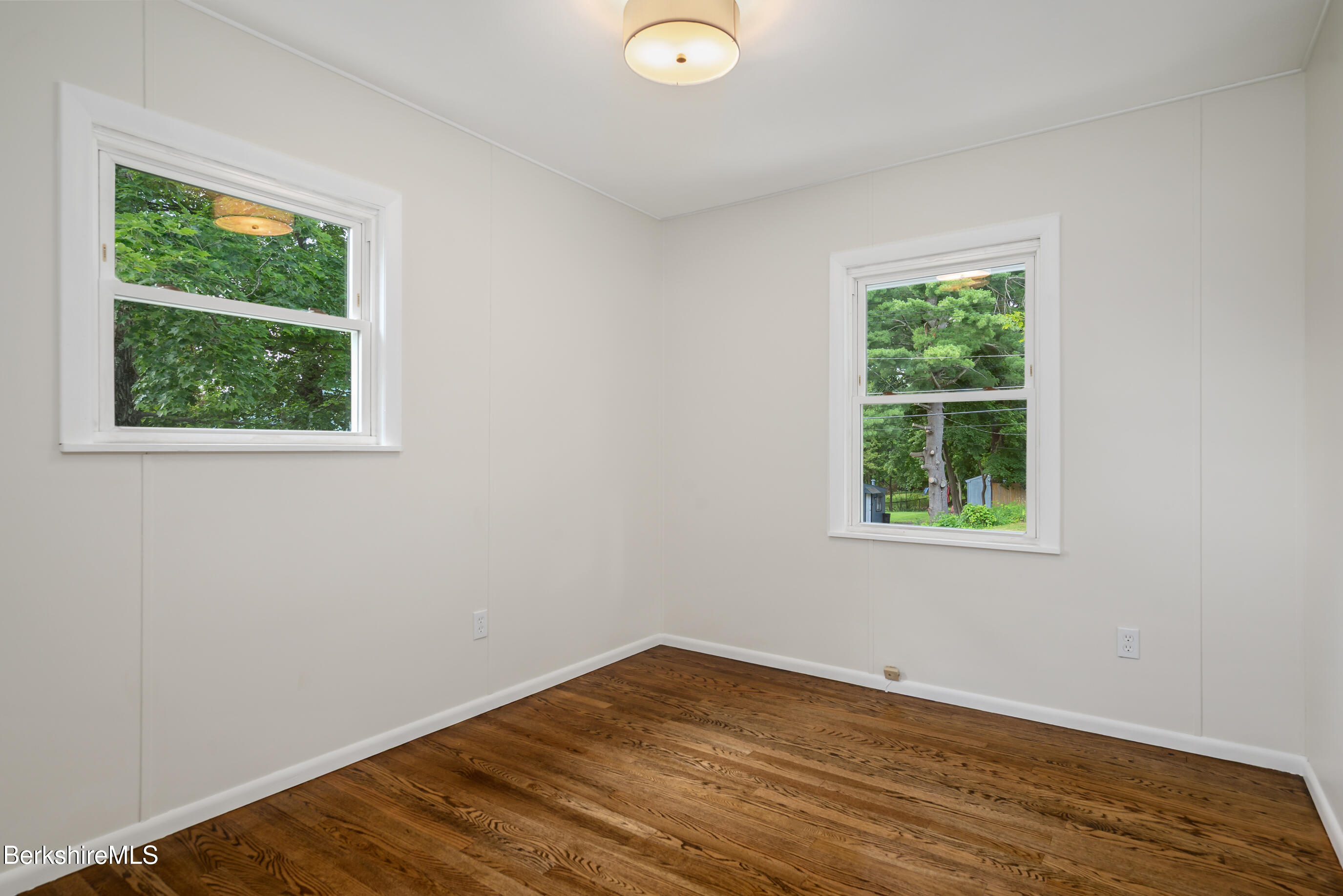 142 Franklin Street North Adams, MA 01247 - Photo 18 of 27 142-Franklin-18