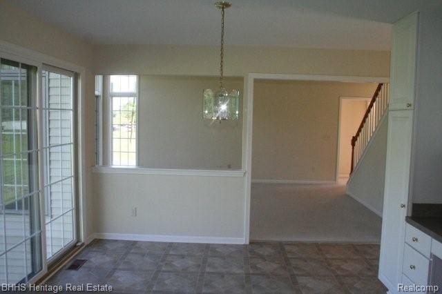 1207 North Nicholson Road Fowlerville, MI 48836 - Photo 11 of 21 Dining Room