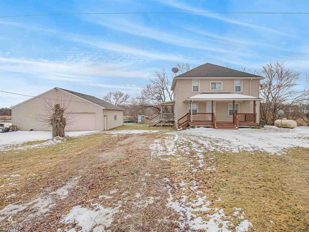 15323 Jeddo Road Brown City, MI 48416 - Photo 2 of 34