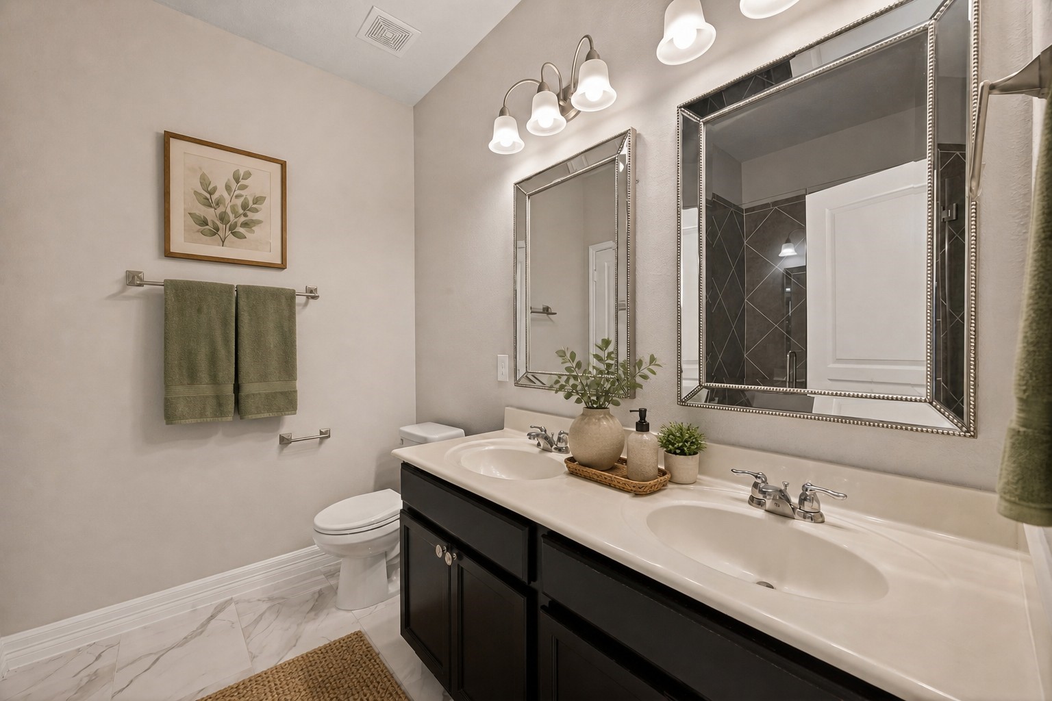8110 Running Brook Lane Rosenberg, TX 77469 - Photo 5 of 30 primary en suite virtually staged