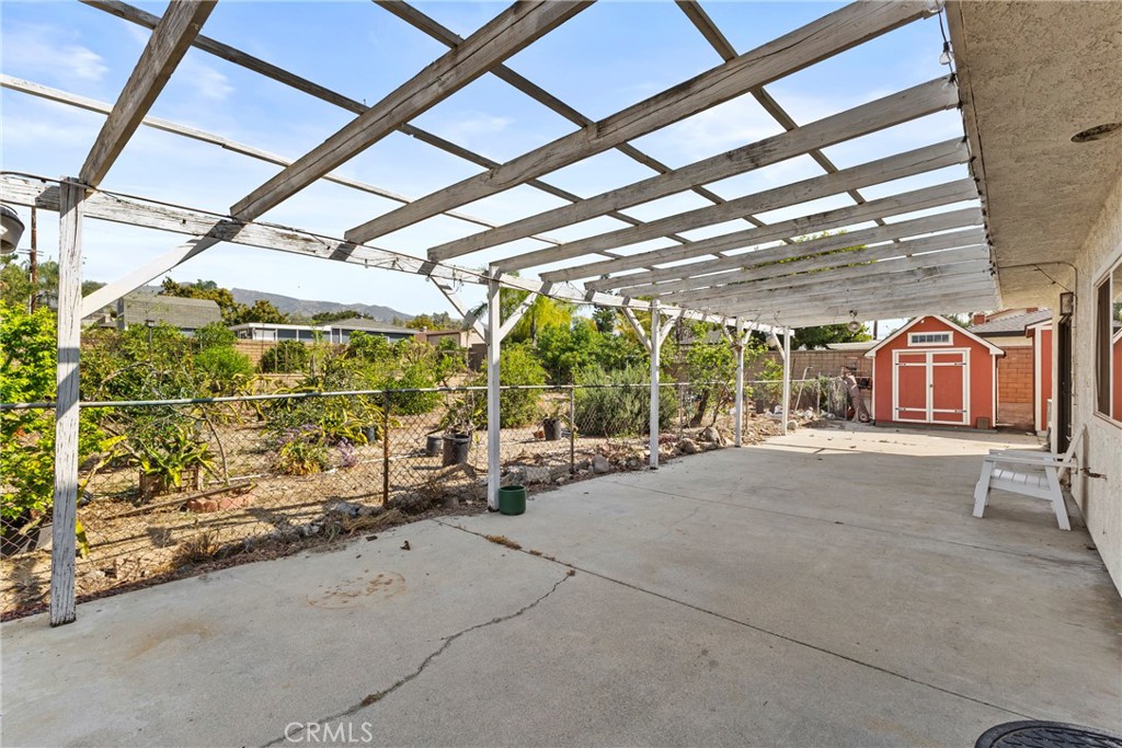 327 Fargo Road San Dimas, CA 91773 - Photo 34 of 42