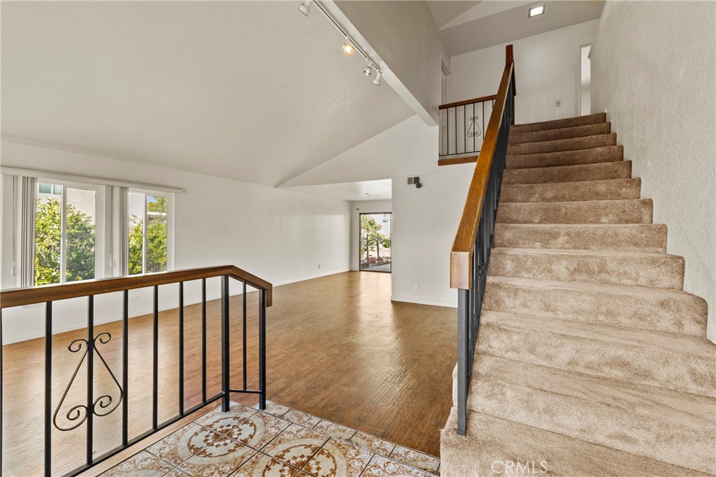 327 Fargo Road San Dimas, CA 91773 - Photo 6 of 42