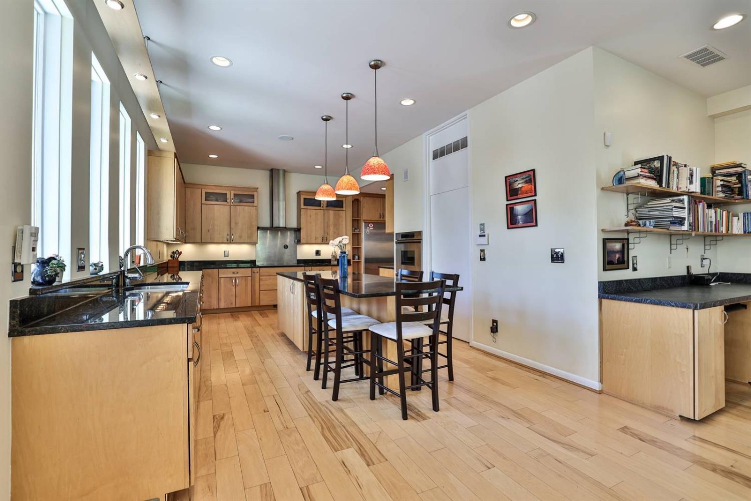 8240 Brill Road Cincinnati, OH 45243 - Photo 18 of 50