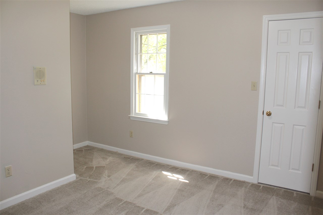 2076 Newfields Road Germantown, TN 38139 - Photo 11 of 17 Gallery Image 11