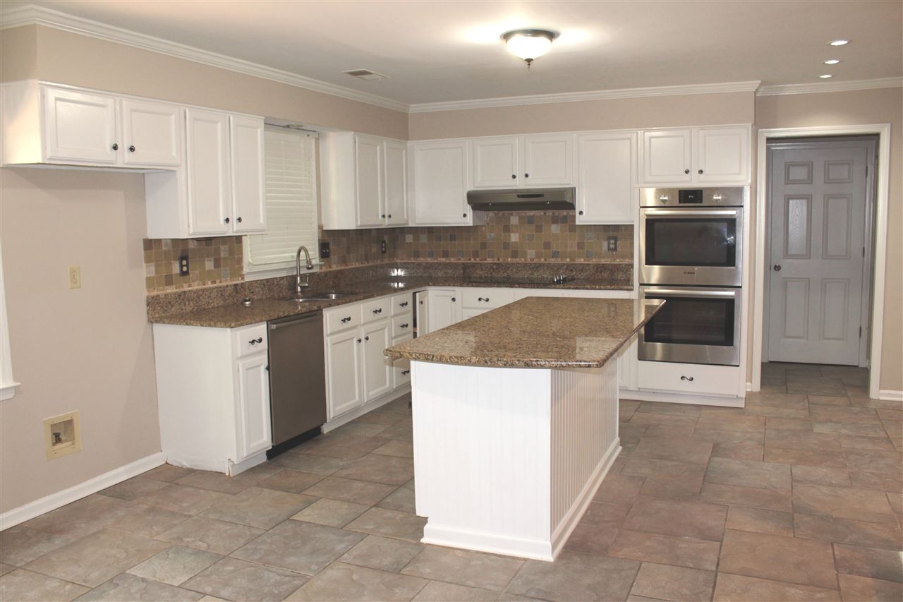 2076 Newfields Road Germantown, TN 38139 - Photo 4 of 17 Gallery Image 4