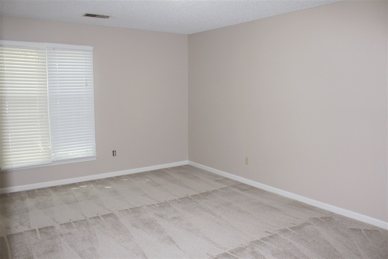 2076 Newfields Road Germantown, TN 38139 - Photo 8 of 17 Gallery Image 8
