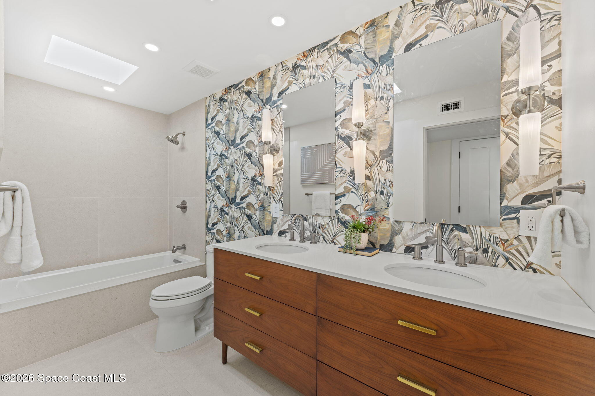 1775 East Riviera Drive Merritt Island, FL 32952 - Photo 105 of 135 93-web-or-mls-RIVIERA.Bath2.3