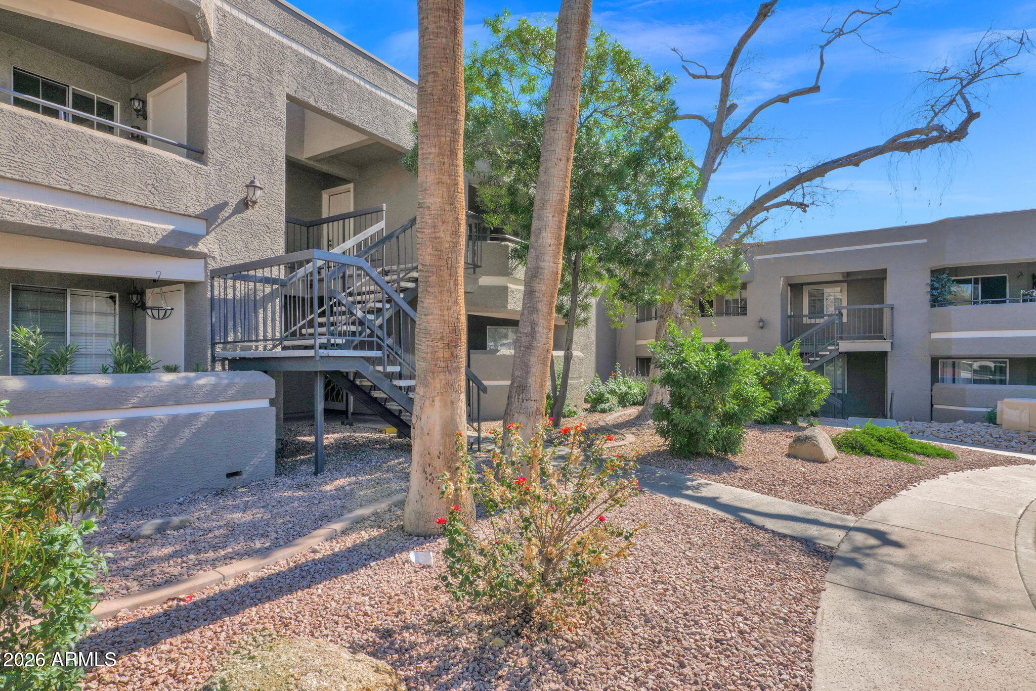 1720 East Thunderbird Road, Unit 2060 Phoenix, AZ 85022 - Photo 2 of 21 20-web-or-mls-P1492666