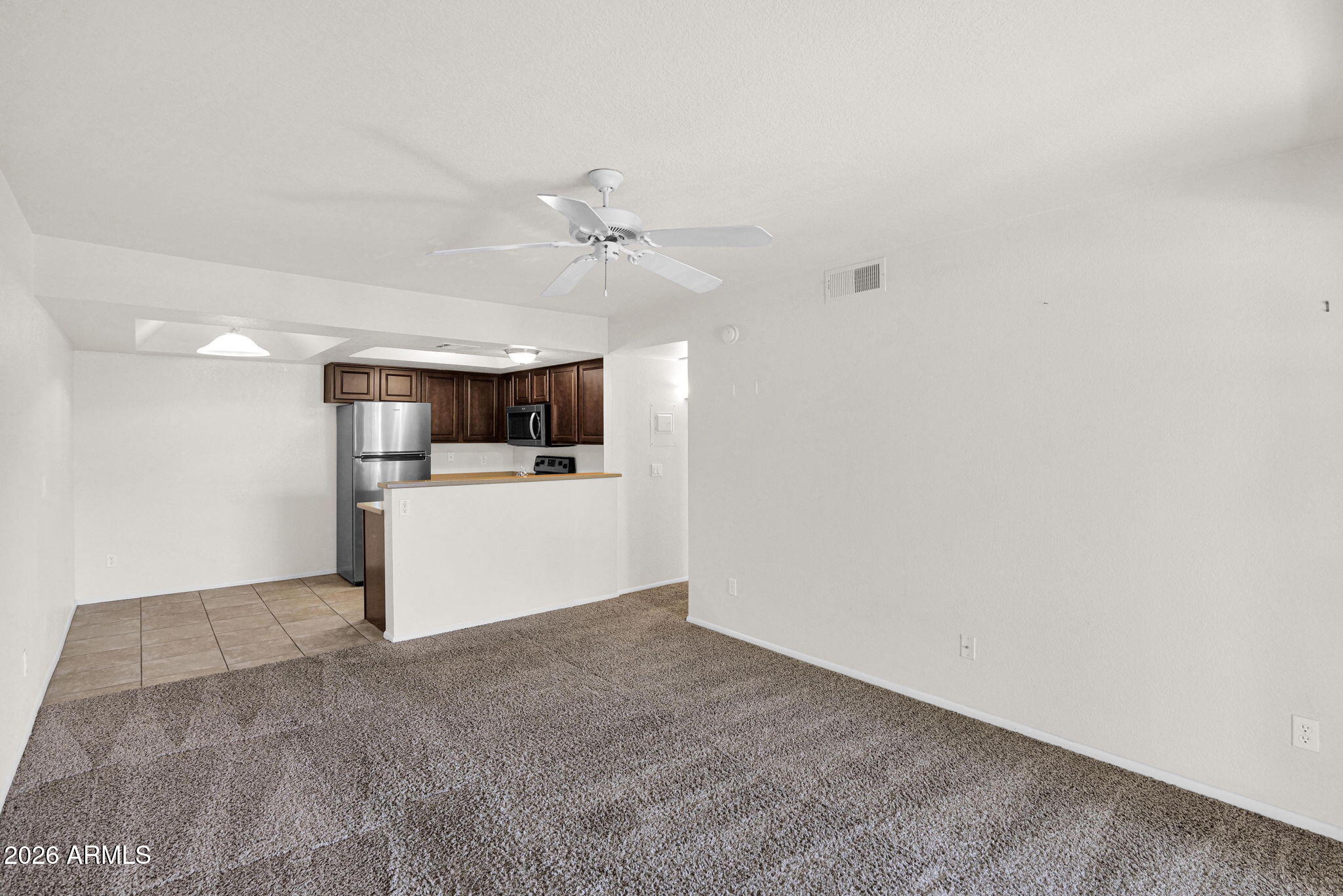 1720 East Thunderbird Road, Unit 2060 Phoenix, AZ 85022 - Photo 7 of 21 7-web-or-mls-P1492648