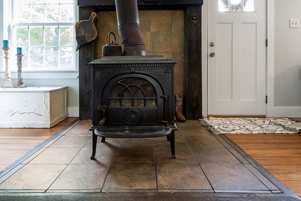 157 Dunn Road Ashburnham, MA 01430 - Photo 6 of 42