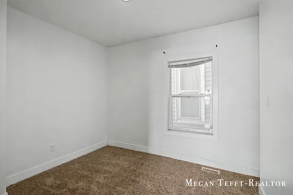 $299,000 | 1113 Alpine Avenue Northwest, Grand Rapids, MI 49504