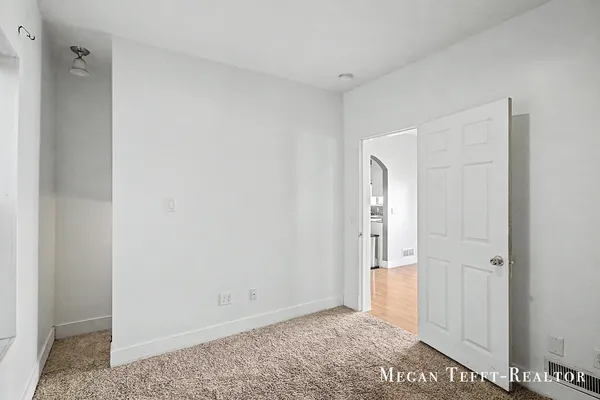 $299,000 | 1113 Alpine Avenue Northwest, Grand Rapids, MI 49504