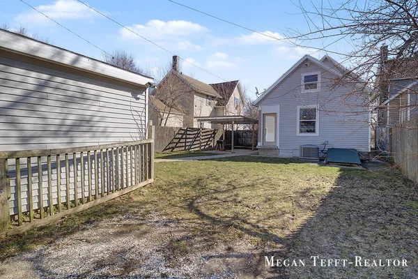 $299,000 | 1113 Alpine Avenue Northwest, Grand Rapids, MI 49504
