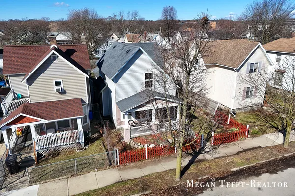 $299,000 | 1113 Alpine Avenue Northwest, Grand Rapids, MI 49504