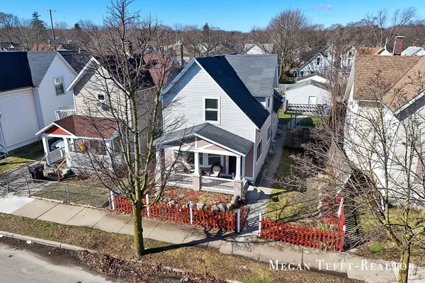 $299,000 | 1113 Alpine Avenue Northwest, Grand Rapids, MI 49504