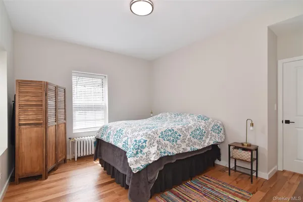 $349,900 | 4 Park Lane, Unit 1H, Mount Vernon, NY 10552