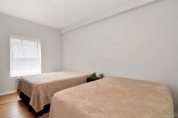 $349,900 | 4 Park Lane, Unit 1H, Mount Vernon, NY 10552