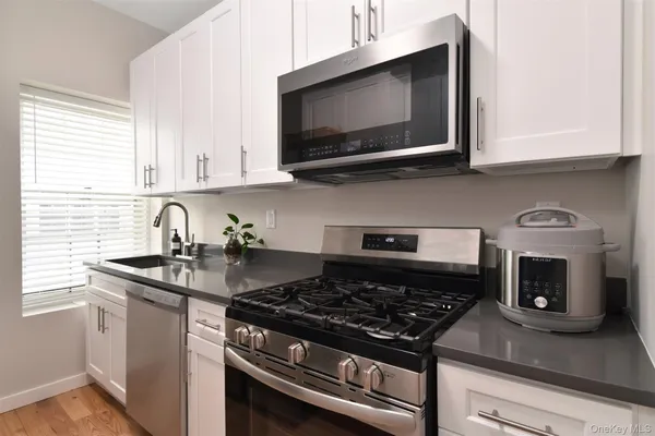 $349,900 | 4 Park Lane, Unit 1H, Mount Vernon, NY 10552