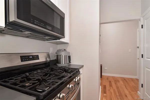 $349,900 | 4 Park Lane, Unit 1H, Mount Vernon, NY 10552