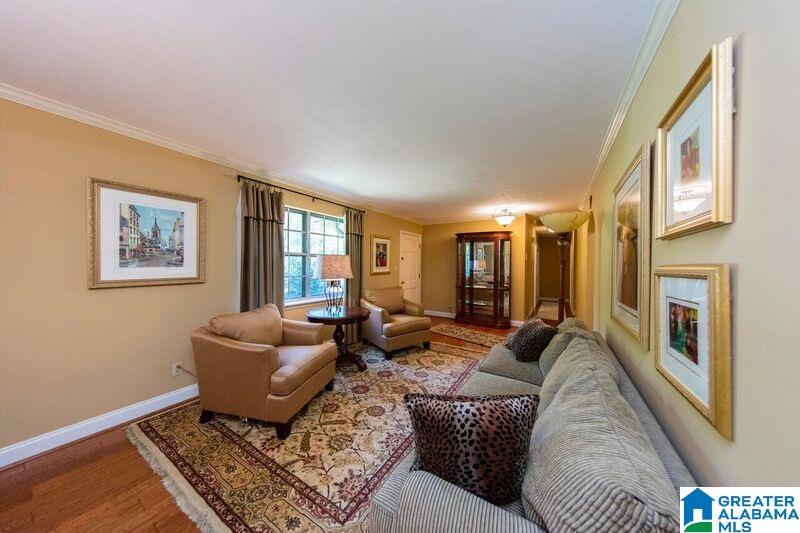 3429 Rock Ridge Circle Birmingham, AL 35210 - Photo 6 of 49